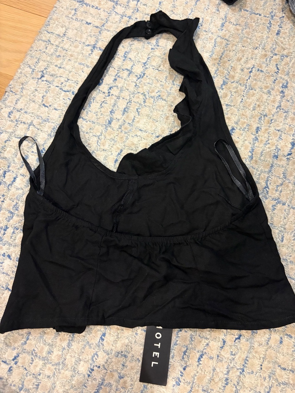 Motel Rocks Black Halter Ruffle Top - Picture 7 of 7